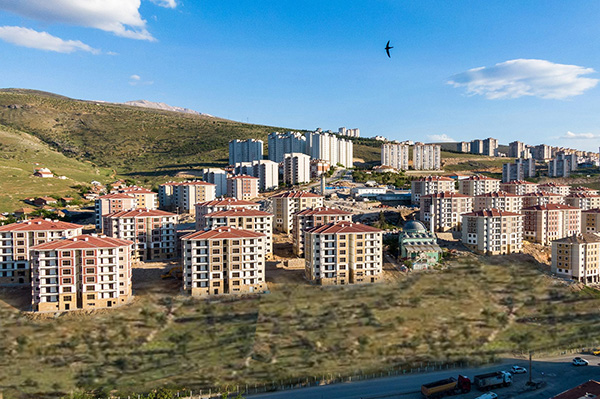 Kent Yaşamı ve Kentsel Dönüşüm