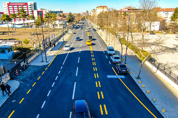 Standart Üstü Yollar Yapıyoruz